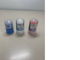 Set of three deodorants
