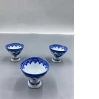 set of 3 Hirado ware sake cup set