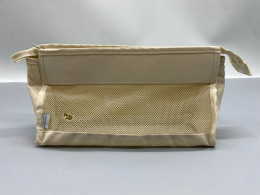 Cosmetic bag