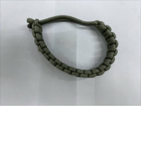 Paracord braided bracelet