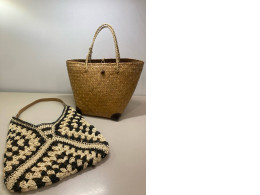 Set of two shopping bags Set of two shopping bags