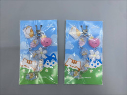 Set of 2 Phone keychain