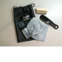 Shoe care kit in a case, brush, shoe shovel, shoe polish, sole cleaning paste