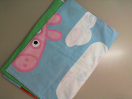 Pepa Pig crib sheet Pepa Pig crib sheet