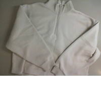 Women's sweater with zipper