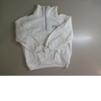 Детский свитер на молнии