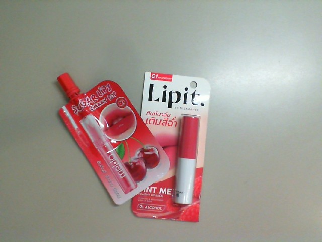 Set of 2 lip balm samples Set of 2 lip balm samples