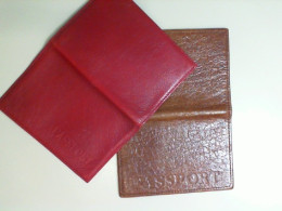 Set of 2 passport covers