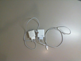 Set of 2 adapters + 2 charging cables