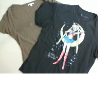 Set of 2 women's t-shirts Set of 2 women's t-shirts