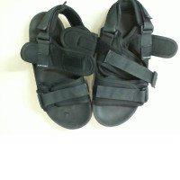 Black women's sandals