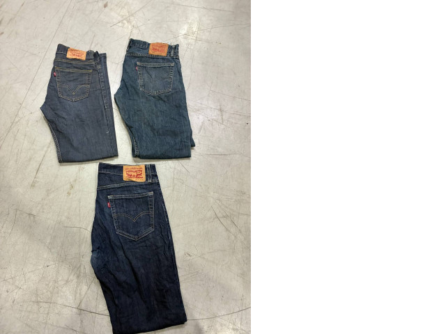 Set of 3 Levi's Men's 511 Slim Jeans,f Levi's Men's 559 Relaxed Straight Fit Jeans,Levi's 511 Slim Fit dark wash denim jeans. Set of 3 Levi's Men's 511 Slim Jeans,f Levi's Men's 559 Relaxed Straight Fit Jeans,Levi's 511 Slim Fit dark wash denim jeans.