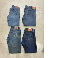 Set of 4 Levi's 505 Regular jeans are a classic straight-leg style.