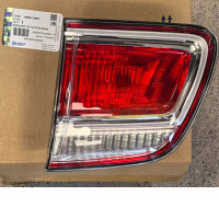 Tail light on the tailgate (right side)
