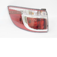 Left taillight assembly (outer light)