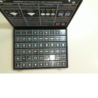 Box Diamond CZ Shape selector. Plastic