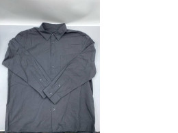 Black long-sleeved shirt Black long-sleeved shirt