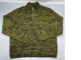 Women's turtleneck knitted sweater