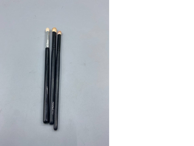 Set of 3 face brush Set of 3 face brush