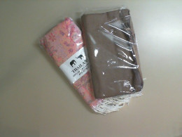 Set of 2 Thailand scarves