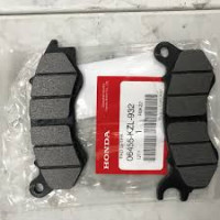 set of 3 front brake pads