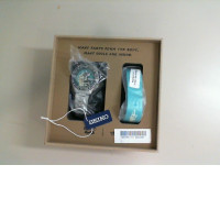 Seiko mechanical watch with bracelet in a box