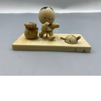 Vintage Kokeshi Doll Sosaku: Girl Catching Fish