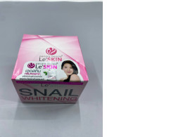 Le' SKIN Snail Whitening Secretion Filtrate Moisture Facial  