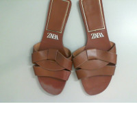 Zara brown open toe women's flip flops. not new Zara brown open toe women's flip flops. not new
