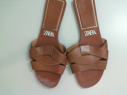 Zara brown open toe women's flip flops. not new