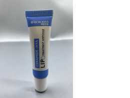  Rojukiss Ceramide Hya Lip Treatment Ampoule, a lip care balm designed to intensely hydrate and repair dry, cracked lips. 