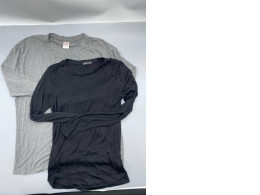 Set of 2 Long-sleeved crew neck shirt