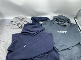 Set of  4 Men's hooded sweatshirt 