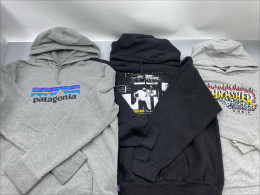 Set of 3 Men's hooded sweatshirt Set of 3 Men's hooded sweatshirt