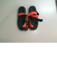 Women's open toe shoes with red laces