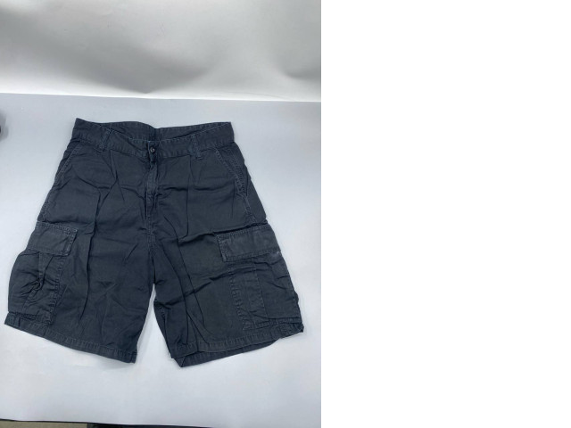 Men's black three-quarter length shorts Men's black three-quarter length shorts