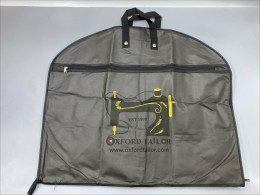 Oxford Tailor brand garment bag Oxford Tailor brand garment bag