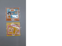 Set of 2 collectible official merchandise keychains featuring the Thai actors Zee Pruk Panich ("Sunny Blue") and NuNew Chawarin Perdpiriyawong ("Sunny Thunder") from DMD (Domundi TV).