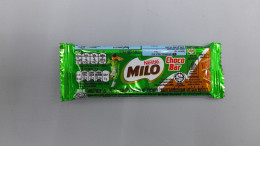 Nestlé Milo Choco Bar, a chocolate-flavored confectionery snack containing malt and milk. 