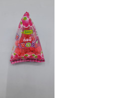 Roscela Gummy Berry strawberry-flavored gelatin jelly. 