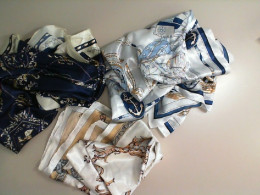 Set of 3 scarves, colour