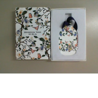 Ceramic plate with a pattern