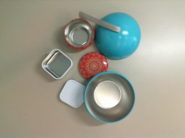 Set of 3 metal cans, empty Set of 3 metal cans, empty