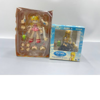 Set of 2 Japanese figures