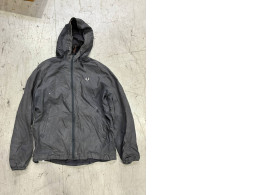 Hooded windbreaker