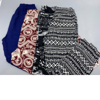 Set of 4 Patterned long casual pants Set of 4 Patterned long casual pants