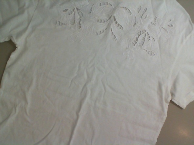 White T-shirt with embroidery White T-shirt with embroidery