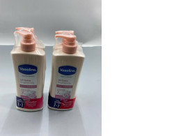 Set of 4 Vaseline Healthy Bright UV Extra Brightening Gluta Ceramide body lotion. Set of 4 Vaseline Healthy Bright UV Extra Brightening Gluta Ceramide body lotion.