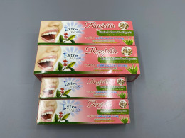 Set of 4  Rasyan Herbal Clove Toothpaste with Aloe Vera & Guava Leaf, a concentrated dental product from Thailand. 