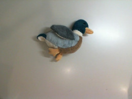 Soft toy duck